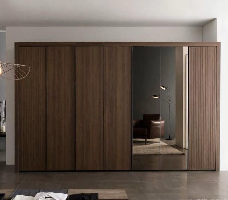 Các kiểu dáng thiết kế tủ quần áo gỗ tự nhiên
